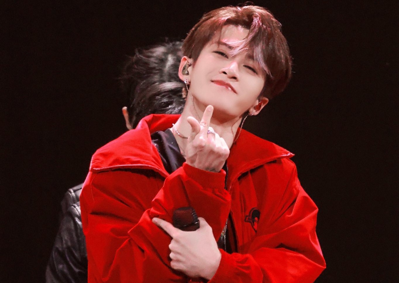 TMEA2025: Đàn Kiện Thứ và biển vàng của anh ấy – JCT and his yellow sea